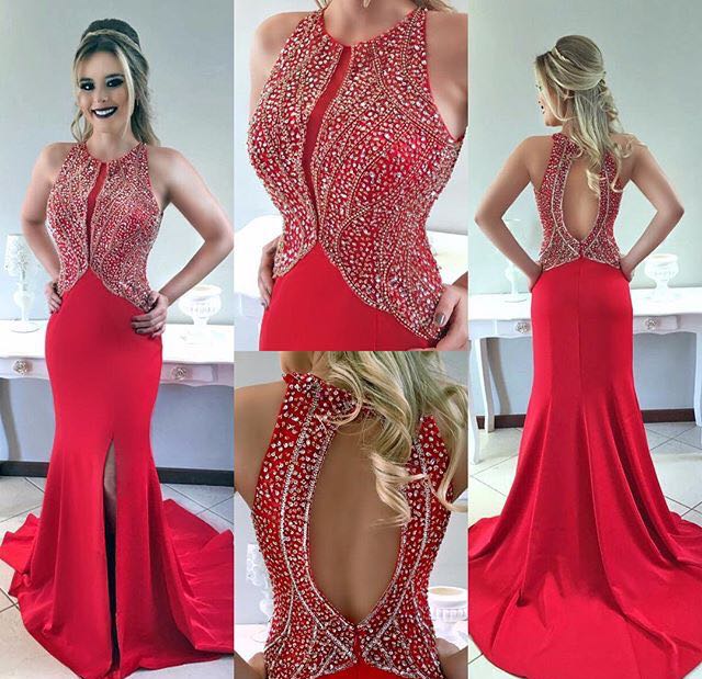 LOCAÇÃO Vestido Vermelho Princesa com Fenda