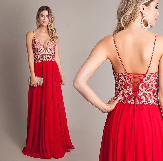 vestido de formatura vermelho com dourado